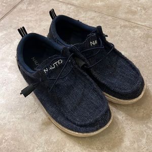 Boys nautica slip on boat casual shoes size 2 youth